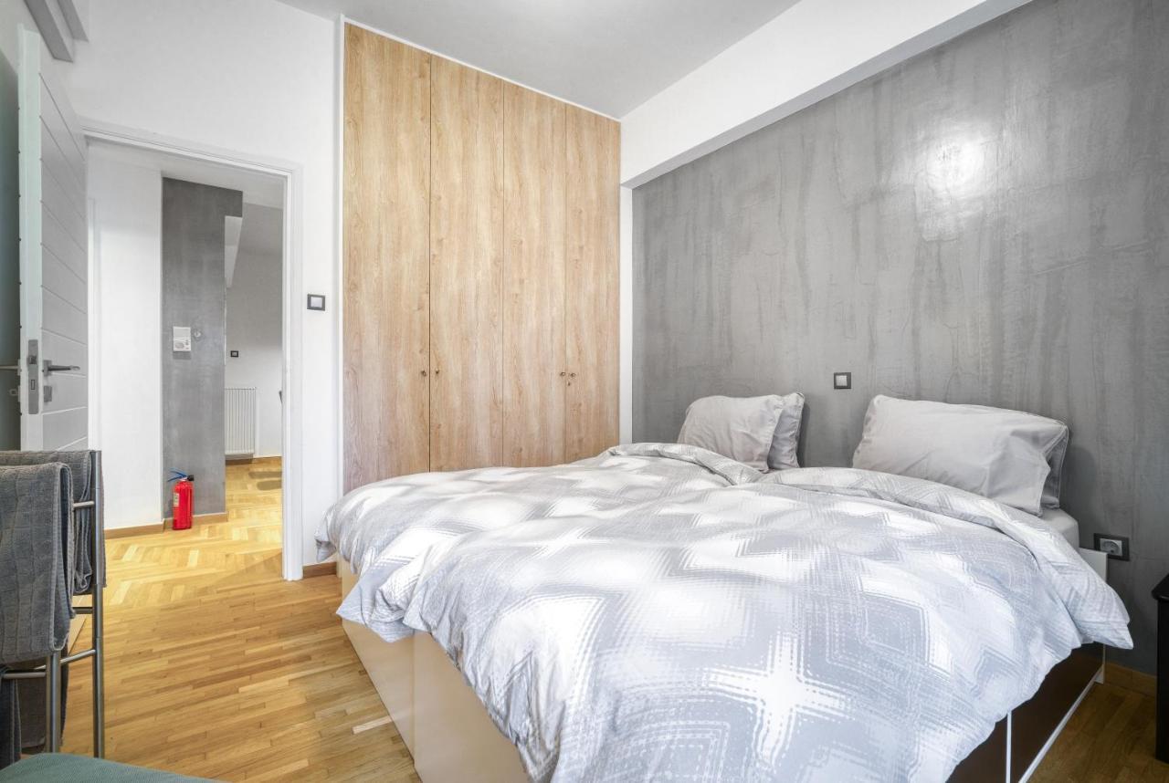 Delightful Stylish Two Bedroom Condo In Hip Area Of Central Atény Exteriér fotografie