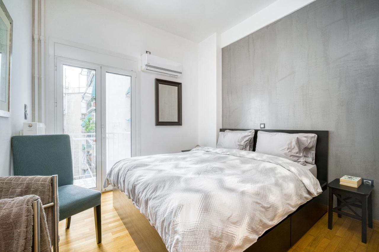 Delightful Stylish Two Bedroom Condo In Hip Area Of Central Atény Exteriér fotografie