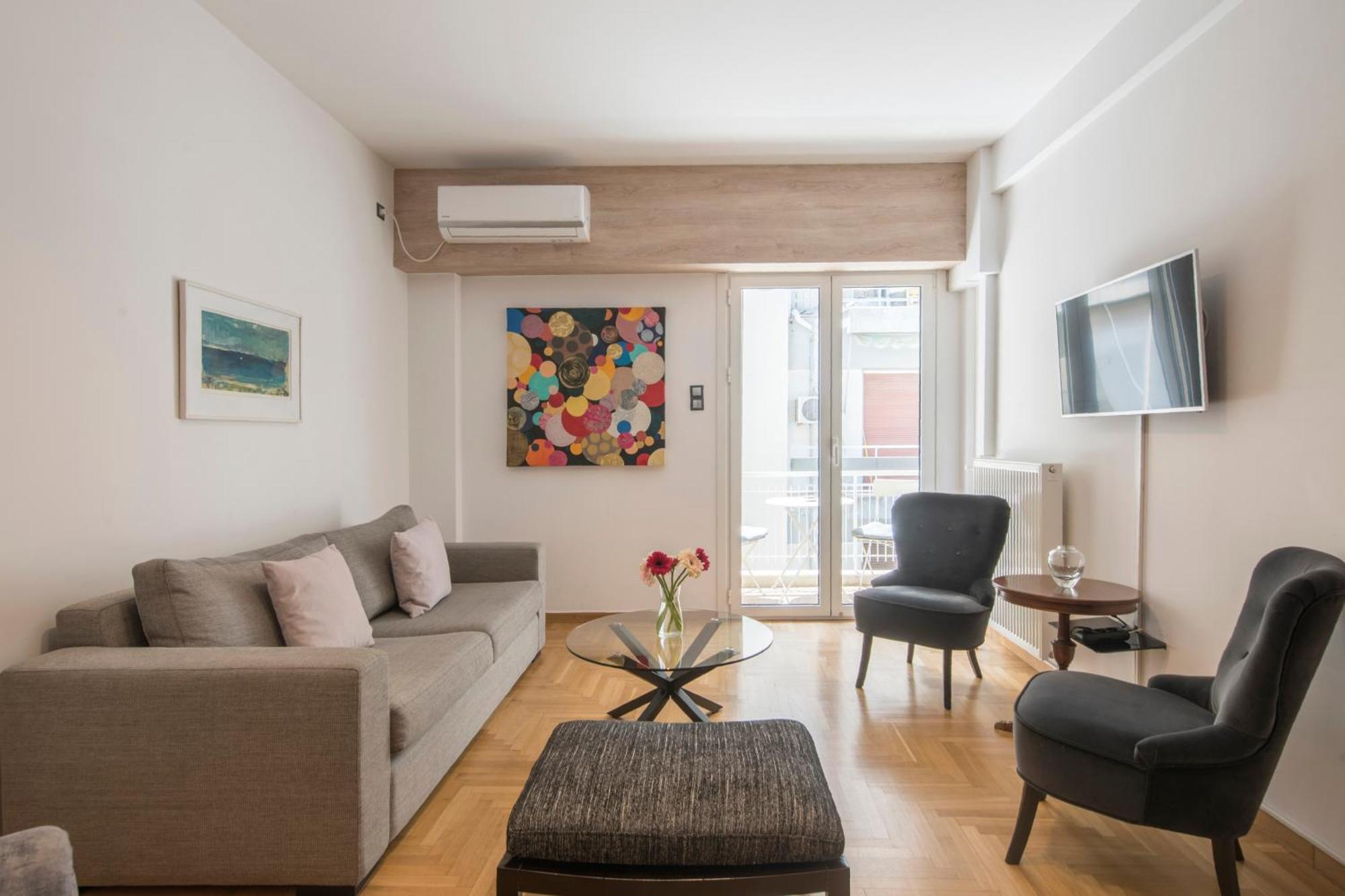 Delightful Stylish Two Bedroom Condo In Hip Area Of Central Atény Exteriér fotografie